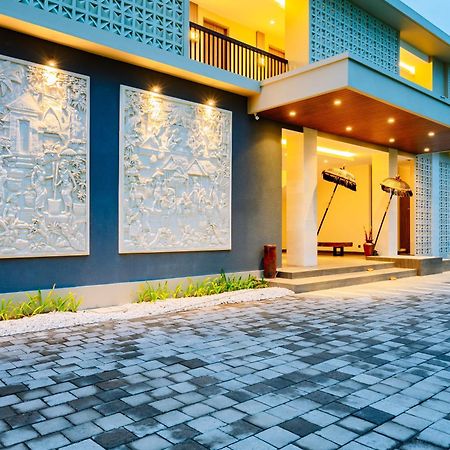 Big Dragon Villas Ubud Экстерьер фото