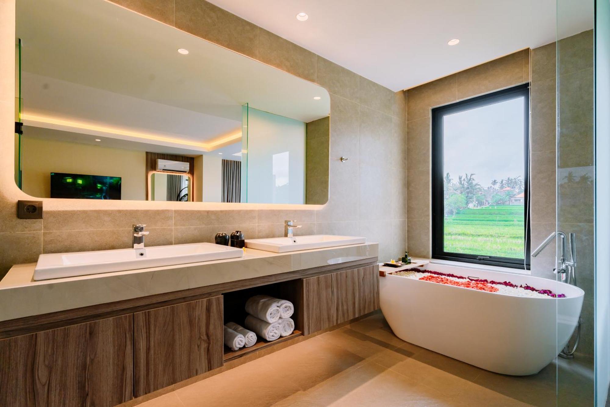 Big Dragon Villas Ubud Экстерьер фото